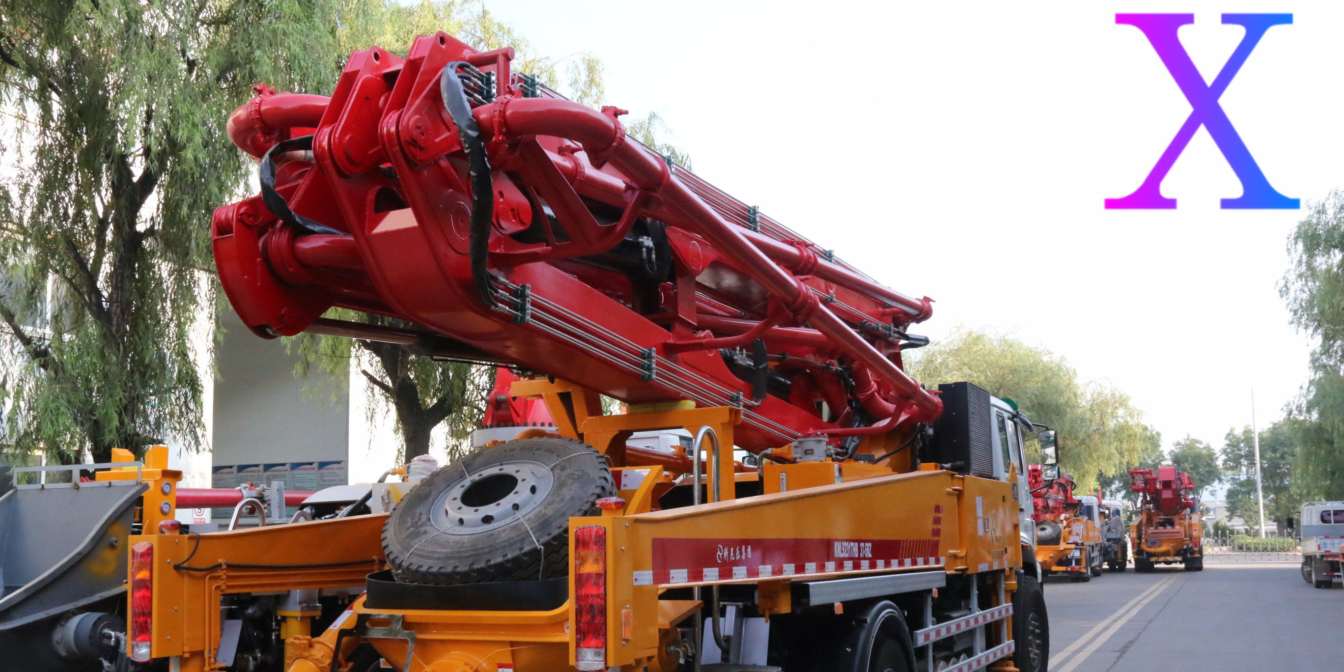 小型混凝土泵車(chē)施工作業(yè)要求知多少——科尼樂(lè)