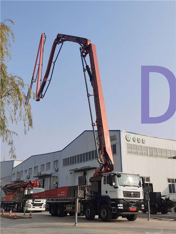 青島混凝土泵車(chē)價(jià)格 (2)