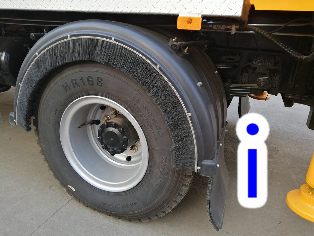 青島小型混凝土泵車價(jià)格 (22)