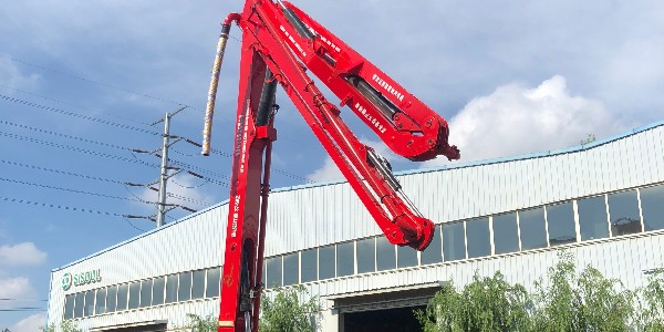 泵車(chē)在操作室容易發(fā)生哪些危險(xiǎn)？